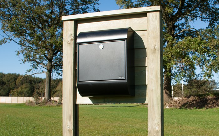 Byggevejledning til postkassestativ