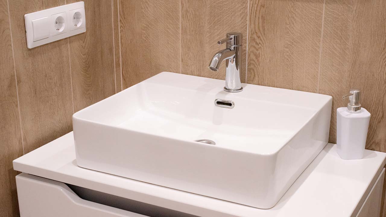 Vandfast birketr&aelig;sfiner til badev&aelig;relse