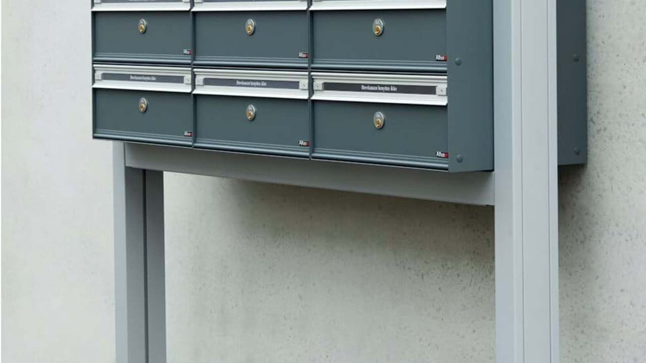Allux postkasse stander til PC1 PC2 og SC135