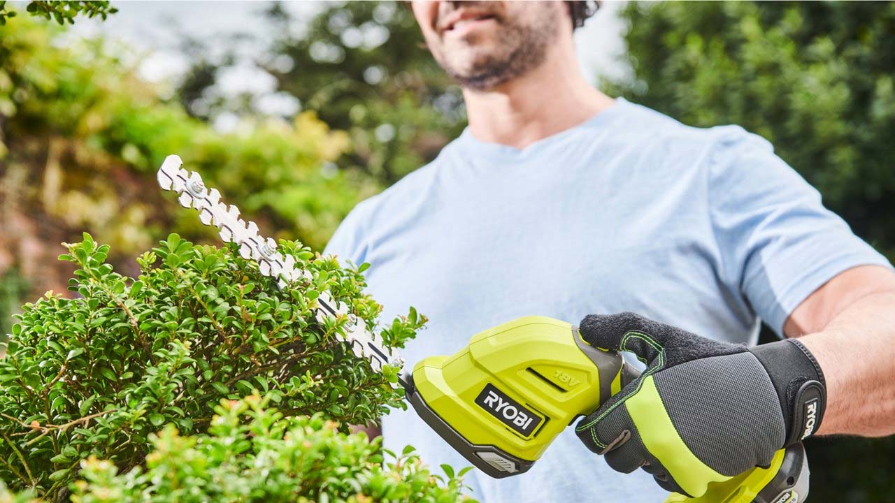 Ryobi Hækketrimmer RY18GSA