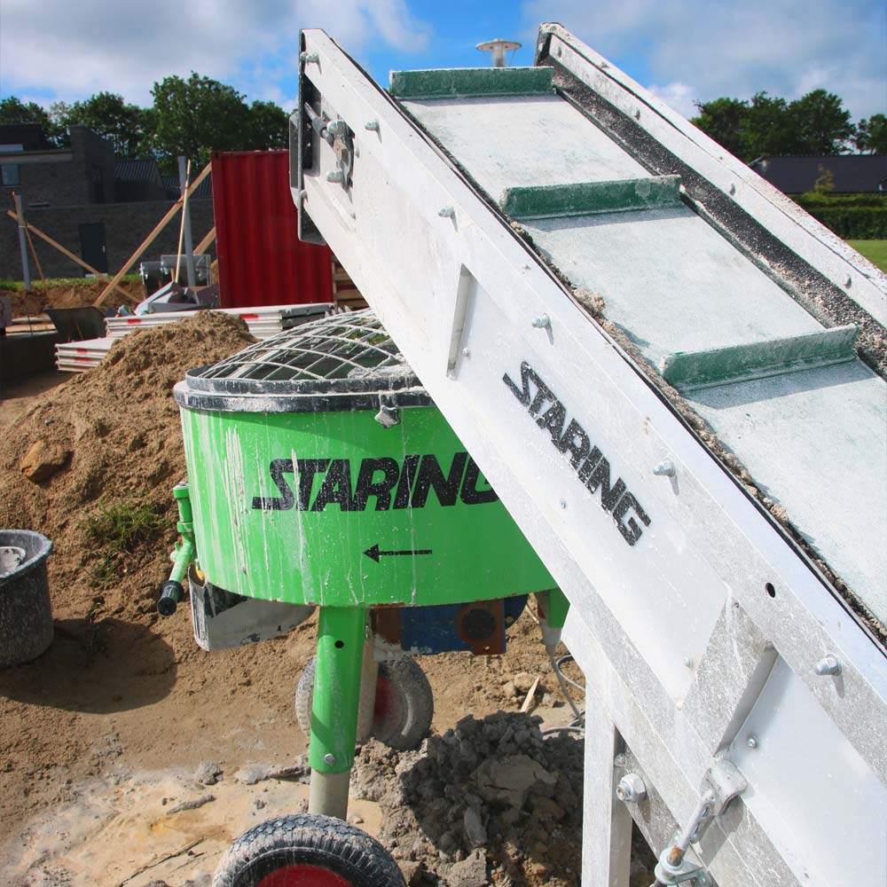 Professionel tvangsblander p&aring; byggeplads