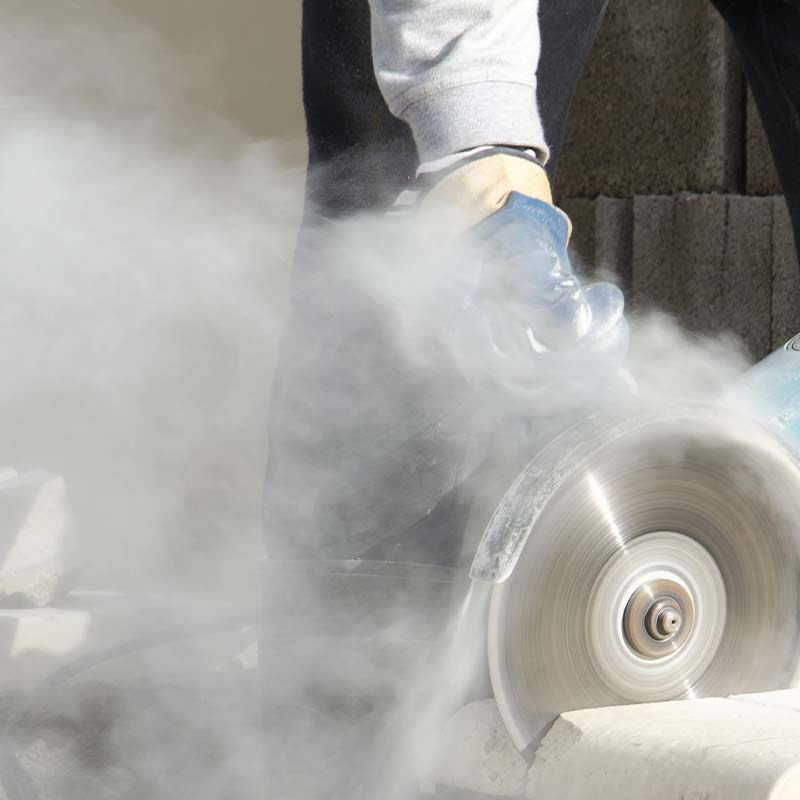 Byggest&oslash;v fra flisesk&aelig;rer