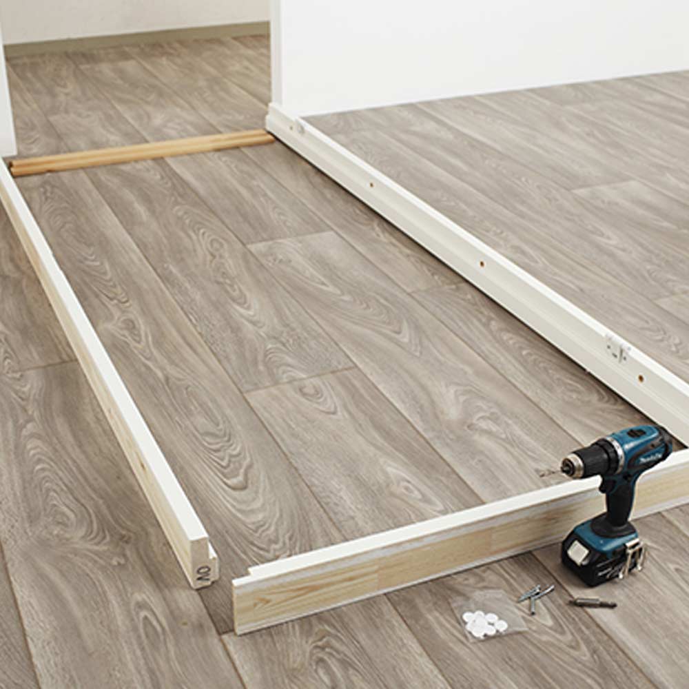 D&oslash;rkarme og karms&aelig;t fra Swedoor