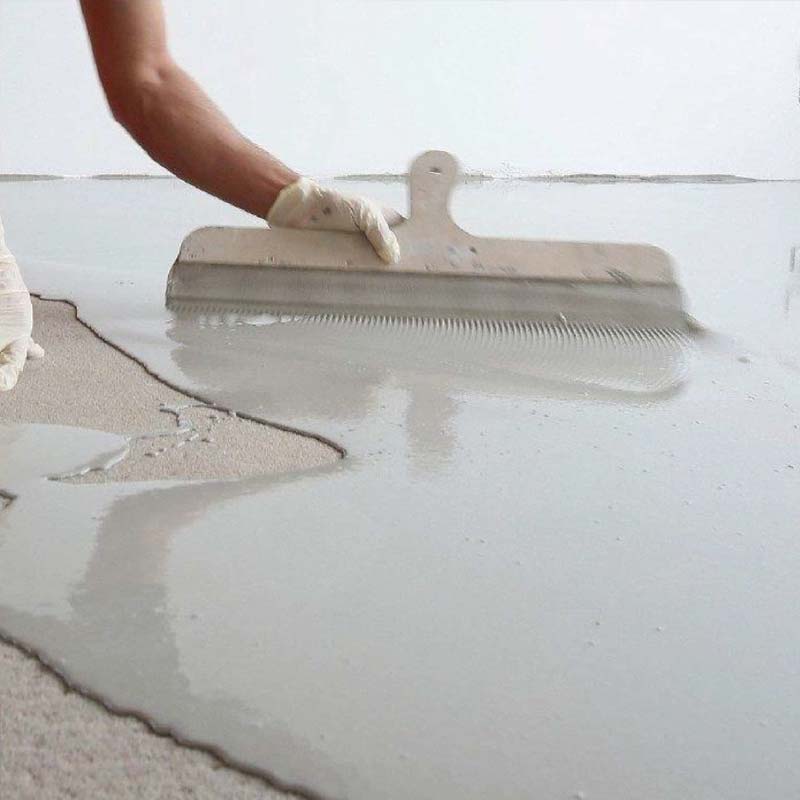 Selvnivellerende gulvspartel fra Weber og LIP