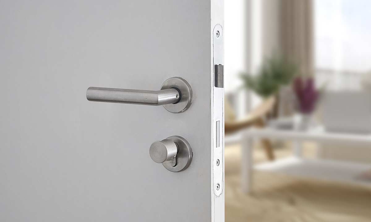 D&oslash;rgreb fra Ruko og Habo