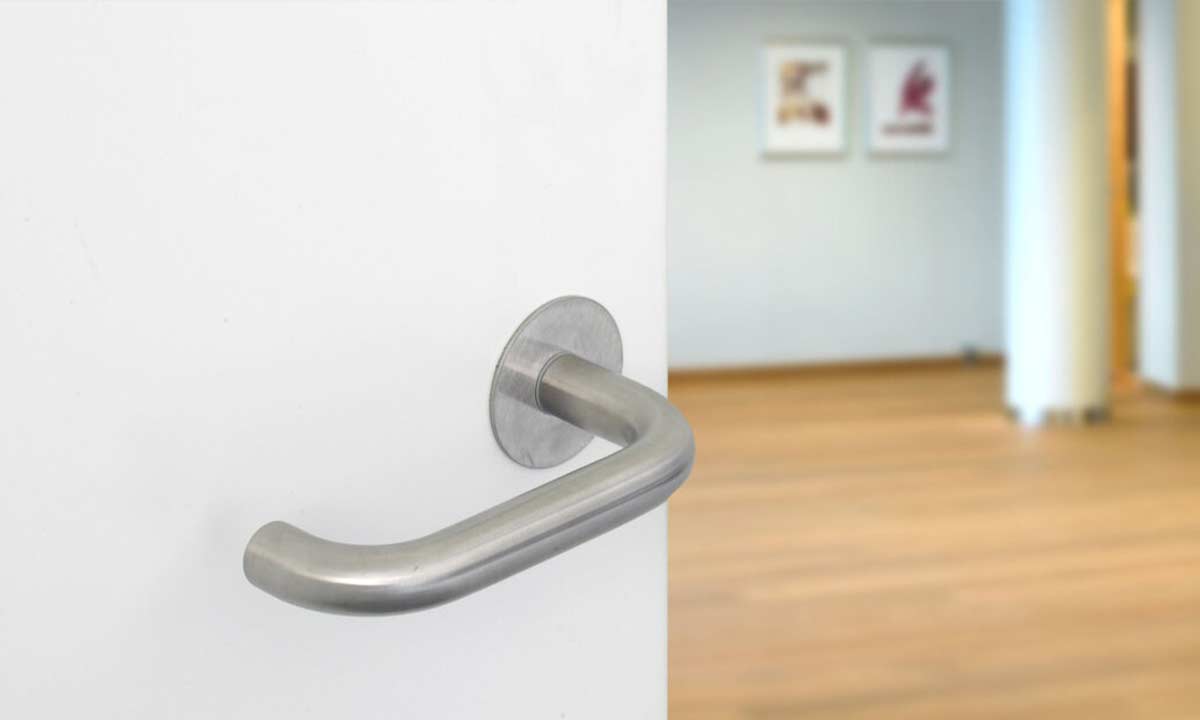 Glat massiv d&oslash;r fra Swedoor