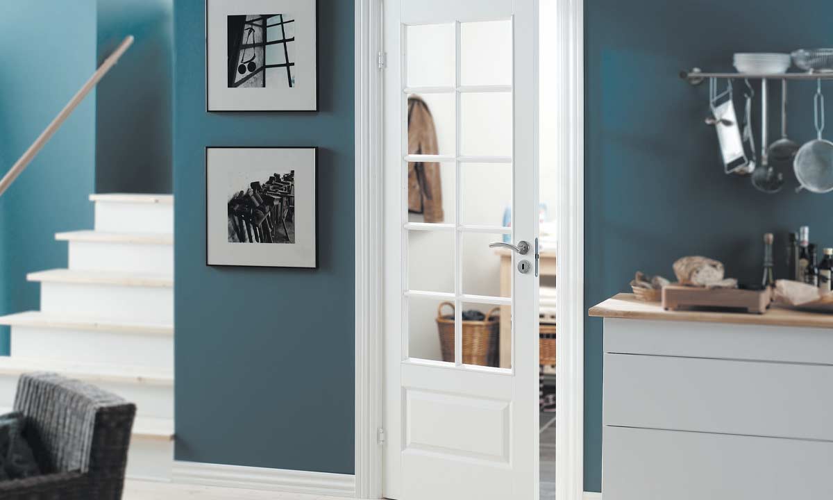 Swedoor celled&oslash;re med fyldninger og glas