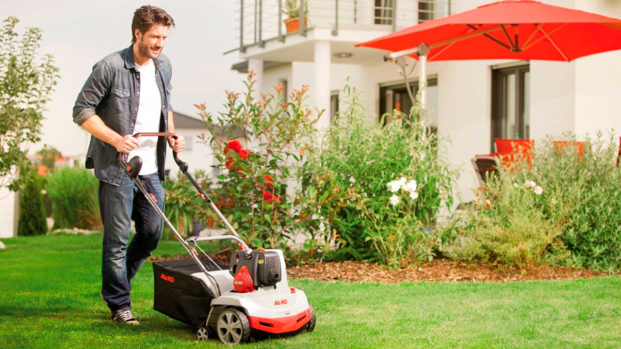 Vertikalsk&aelig;rer til gr&aelig;spl&aelig;nen fra AL-KO