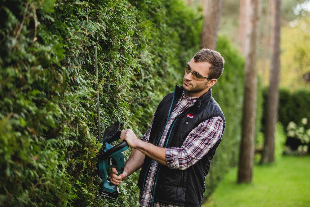 Arbejdsskorte eller skovmandsskjorte til udend&oslash;rs arbejde