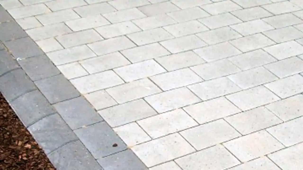 Herreg&aring;rdssten til bel&aelig;gning i terrasse, have og indk&oslash;rsel