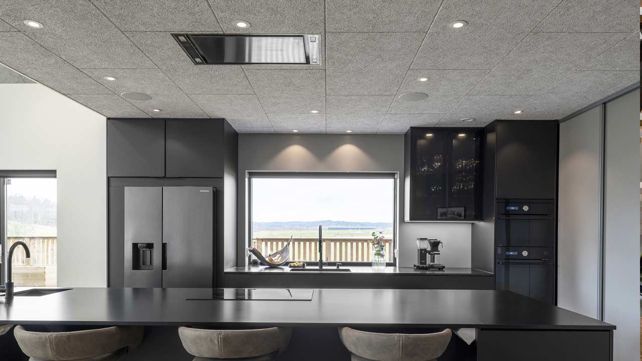 Akustikplader og akustikpaneler i k&oslash;kken hos Bygma