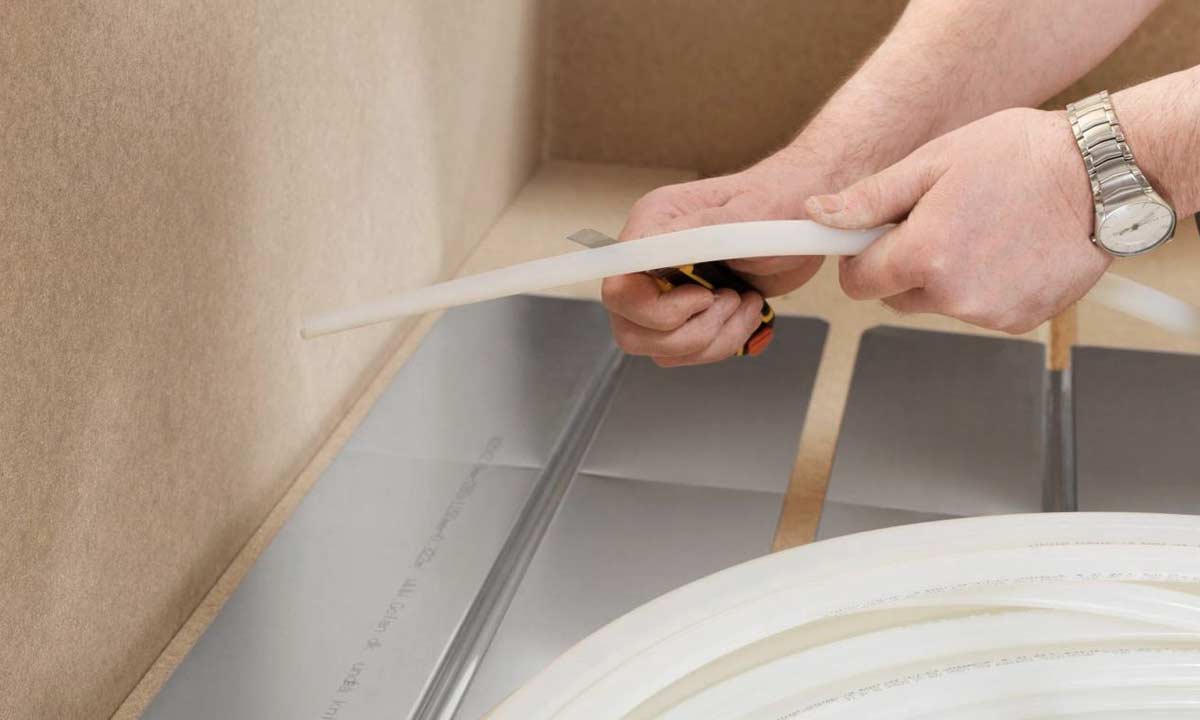 Gulvvarmeplader fra Novopan til tr&aelig;gulve og flisegulve