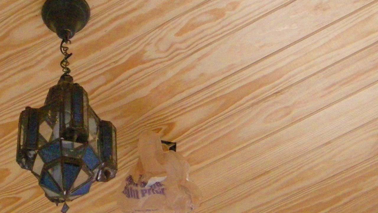 Profilbr&aelig;dder er en flot loftbekl&aelig;dning