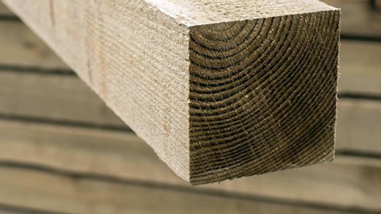 Stolper i trykimpr&aelig;gneret tr&aelig;