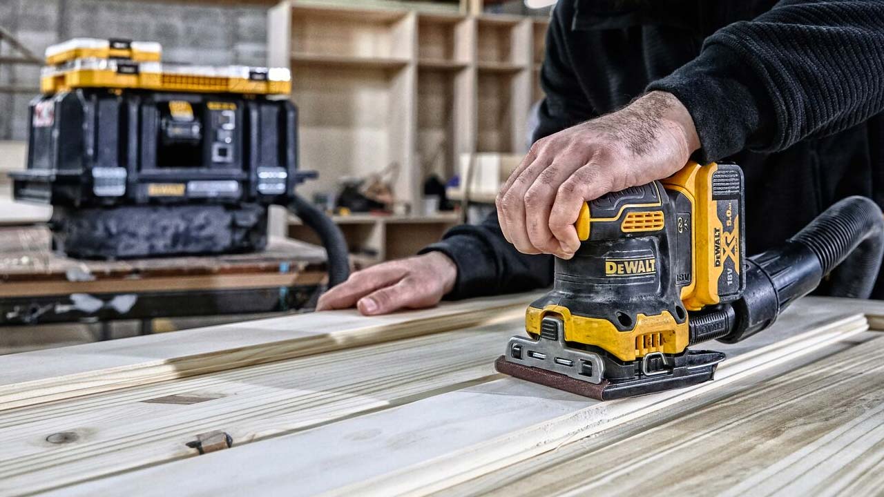 Rystepudser til slibning af tr&aelig; fra DEWALT