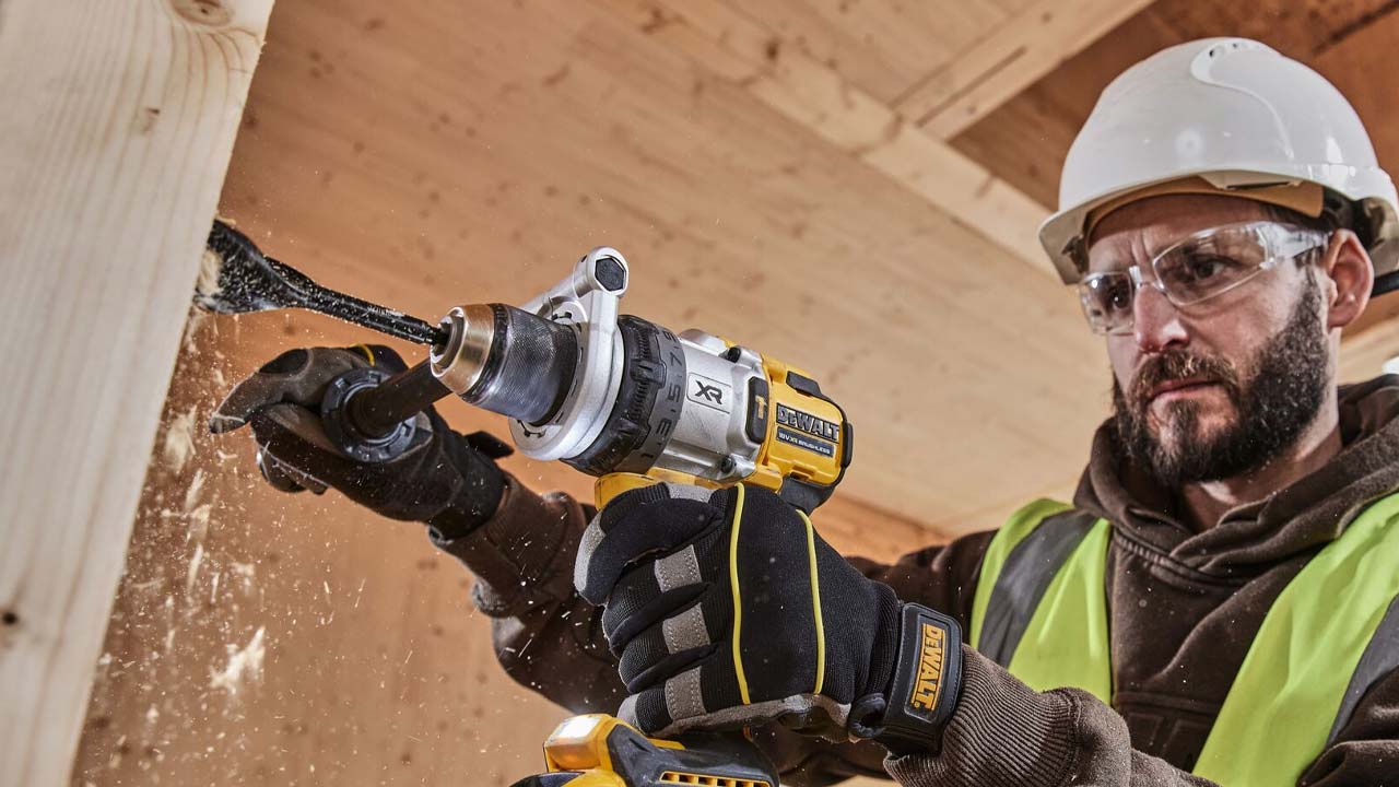 DEWALT slagboremaskine der borer i tr&aelig;