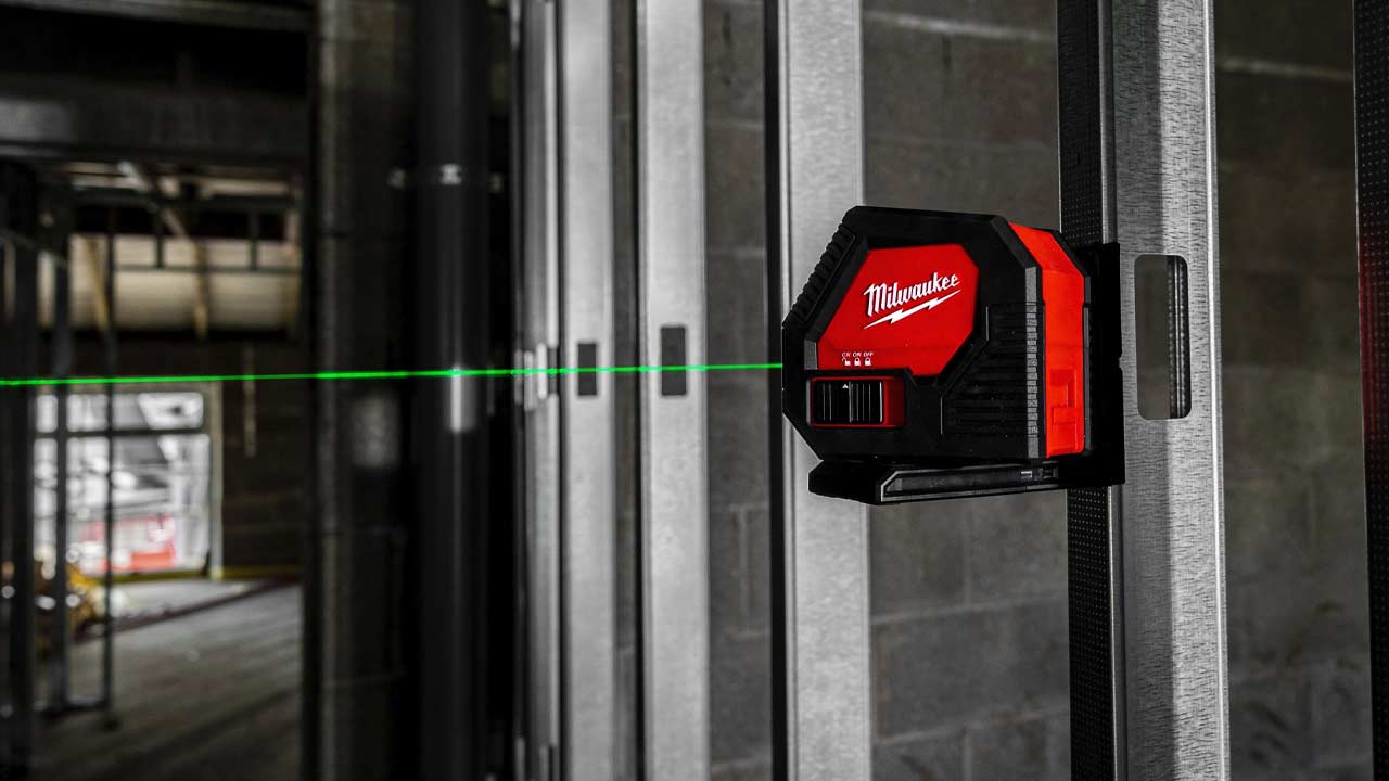 Laser til pr&aelig;cisionsarbejde og nivellering i byggeri