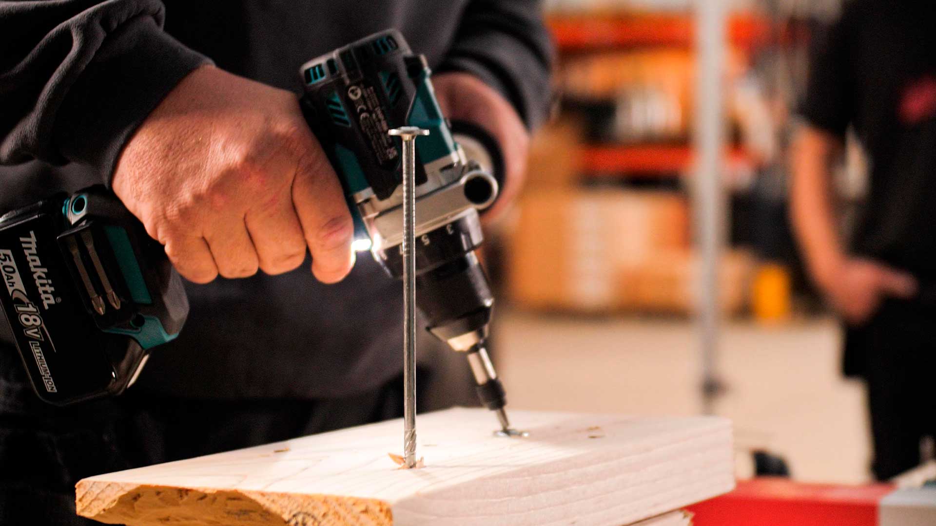 Makita slagboremaskine DHP486